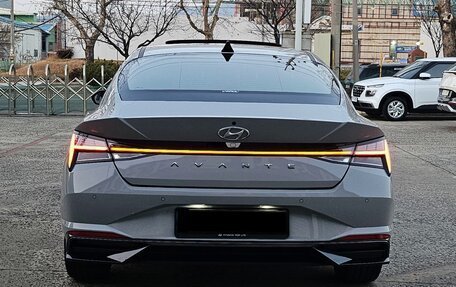 Hyundai Avante, 2022 год, 1 680 000 рублей, 4 фотография