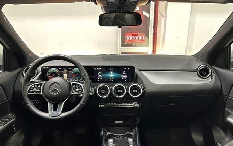 Mercedes-Benz GLA, 2023 год, 3 171 000 рублей, 7 фотография