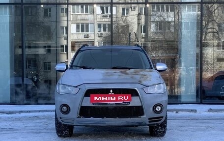 Mitsubishi Outlander III рестайлинг 3, 2011 год, 1 020 000 рублей, 2 фотография