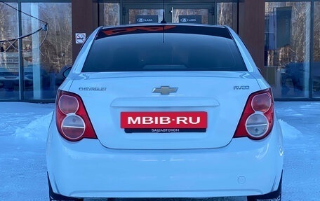 Chevrolet Aveo III, 2012 год, 570 000 рублей, 6 фотография