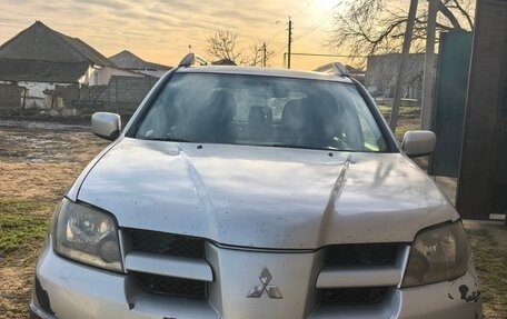 Mitsubishi Outlander III рестайлинг 3, 2004 год, 320 000 рублей, 1 фотография