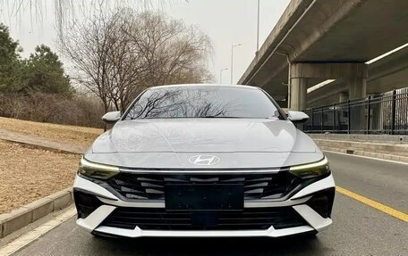 Hyundai Elantra, 2023 год, 1 765 000 рублей, 3 фотография