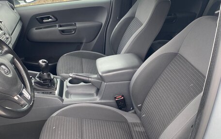 Volkswagen Amarok I рестайлинг, 2013 год, 2 600 000 рублей, 31 фотография