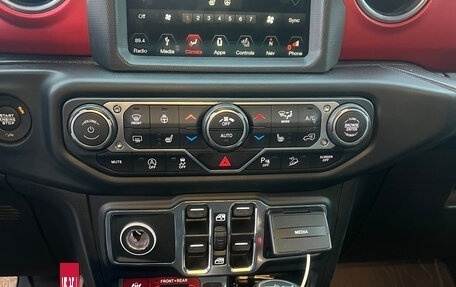 Jeep Wrangler, 2019 год, 4 800 000 рублей, 6 фотография