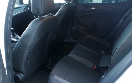 Opel Astra K, 2019 год, 1 595 000 рублей, 25 фотография