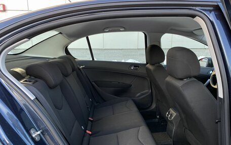 Peugeot 408 I рестайлинг, 2012 год, 699 000 рублей, 19 фотография