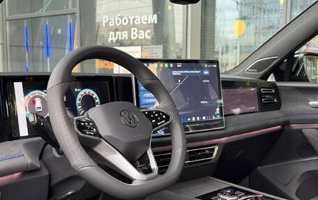 Volkswagen Tiguan, 2025 год, 4 800 000 рублей, 6 фотография