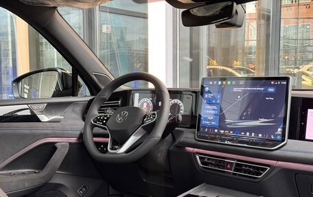 Volkswagen Tiguan, 2025 год, 4 800 000 рублей, 9 фотография