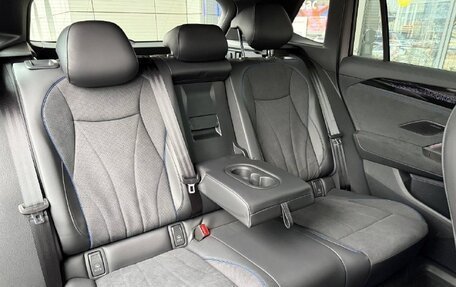 Volkswagen Tiguan, 2025 год, 4 800 000 рублей, 13 фотография