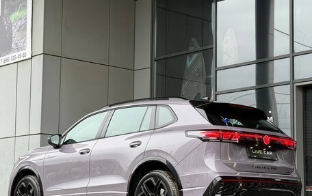 Volkswagen Tiguan, 2025 год, 4 800 000 рублей, 27 фотография