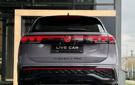 Volkswagen Tiguan, 2025 год, 4 800 000 рублей, 24 фотография