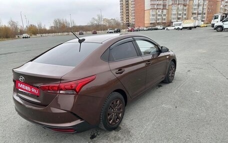 Hyundai Solaris II рестайлинг, 2021 год, 1 725 000 рублей, 3 фотография