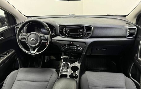 KIA Sportage IV рестайлинг, 2017 год, 1 920 000 рублей, 10 фотография