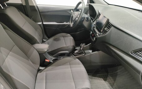 Hyundai Solaris II рестайлинг, 2021 год, 1 622 000 рублей, 9 фотография