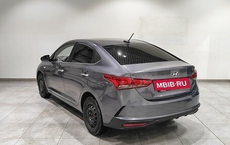 Hyundai Solaris II рестайлинг, 2021 год, 1 622 000 рублей, 7 фотография