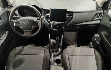 Hyundai Solaris II рестайлинг, 2021 год, 1 622 000 рублей, 10 фотография