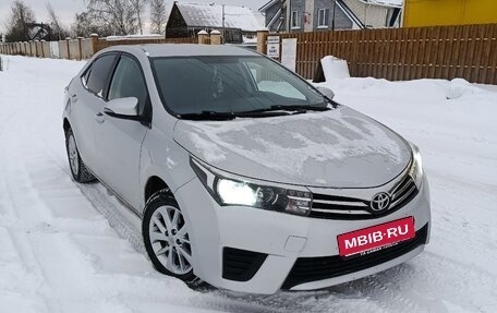 Toyota Corolla, 2013 год, 1 400 000 рублей, 2 фотография