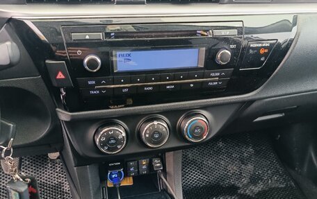 Toyota Corolla, 2013 год, 1 400 000 рублей, 7 фотография