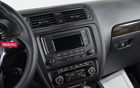 Volkswagen Jetta VI, 2015 год, 1 099 000 рублей, 8 фотография