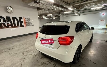 Mercedes-Benz A-Класс, 2015 год, 1 250 000 рублей, 5 фотография