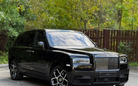 Rolls-Royce Cullinan, 2019 год, 25 300 000 рублей, 2 фотография