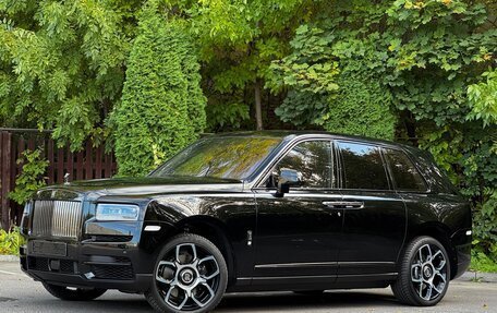 Rolls-Royce Cullinan, 2019 год, 25 300 000 рублей, 12 фотография