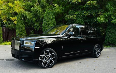 Rolls-Royce Cullinan, 2019 год, 25 300 000 рублей, 14 фотография