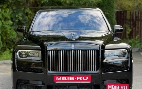 Rolls-Royce Cullinan, 2019 год, 25 300 000 рублей, 21 фотография
