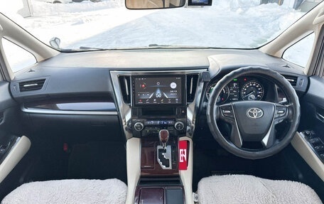 Toyota Alphard III, 2017 год, 3 450 000 рублей, 18 фотография