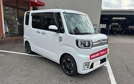 Daihatsu Wake I, 2022 год, 918 000 рублей, 2 фотография