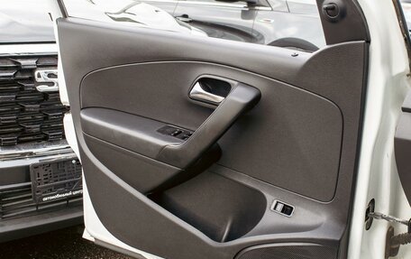 Volkswagen Polo VI (EU Market), 2016 год, 895 000 рублей, 12 фотография