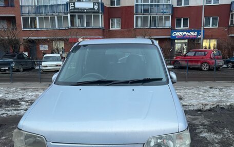 Nissan Cube II, 2001 год, 240 000 рублей, 1 фотография