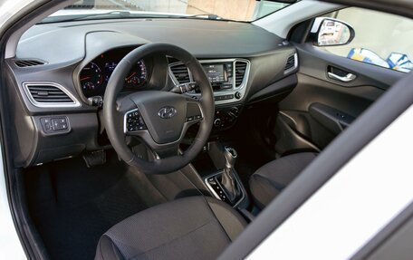 Hyundai Solaris II рестайлинг, 2021 год, 1 395 000 рублей, 13 фотография