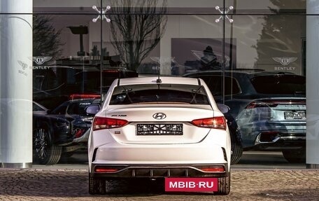 Hyundai Solaris II рестайлинг, 2021 год, 1 395 000 рублей, 5 фотография