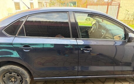 Volkswagen Polo VI (EU Market), 2012 год, 560 000 рублей, 2 фотография