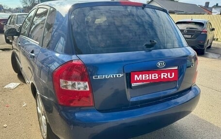 KIA Cerato I, 2005 год, 350 000 рублей, 3 фотография