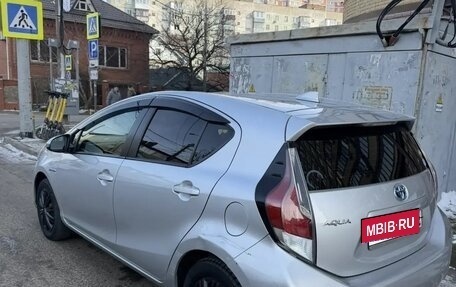 Toyota Aqua I, 2016 год, 950 000 рублей, 4 фотография