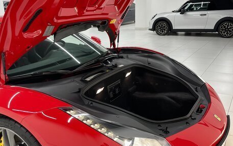 Ferrari 488, 2017 год, 21 000 000 рублей, 17 фотография