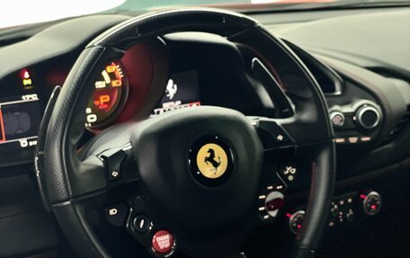 Ferrari 488, 2017 год, 21 000 000 рублей, 24 фотография