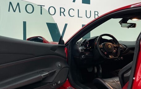 Ferrari 488, 2017 год, 21 000 000 рублей, 20 фотография