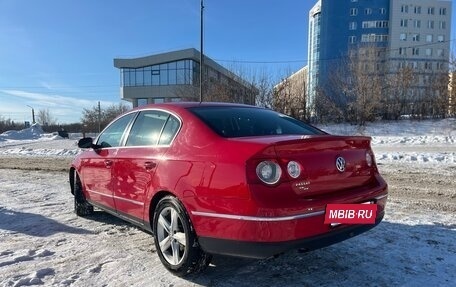 Volkswagen Passat B6, 2007 год, 650 000 рублей, 2 фотография