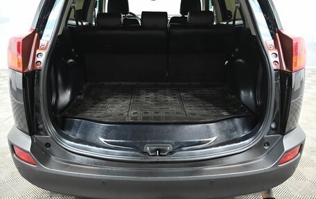 Toyota RAV4, 2015 год, 1 980 000 рублей, 6 фотография