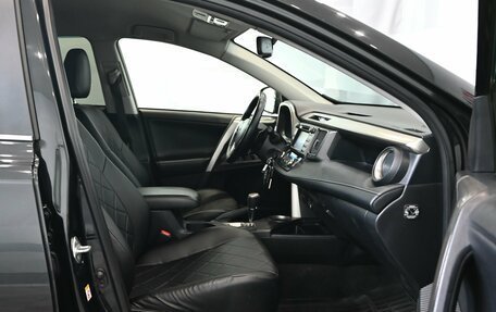 Toyota RAV4, 2015 год, 1 980 000 рублей, 11 фотография