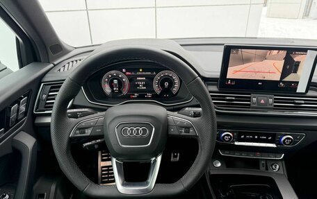 Audi Q5, 2025 год, 5 900 000 рублей, 24 фотография