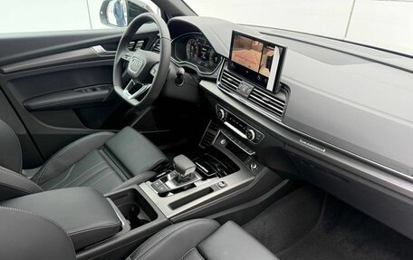 Audi Q5, 2025 год, 5 900 000 рублей, 25 фотография