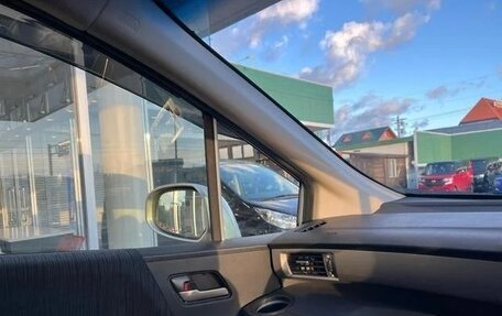 Honda Freed I, 2012 год, 782 000 рублей, 18 фотография