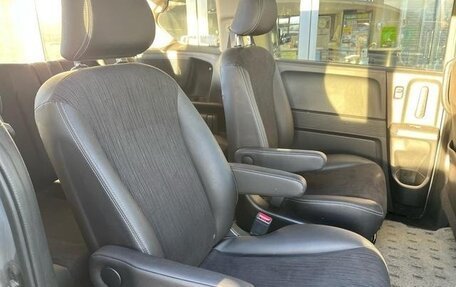 Honda Freed I, 2012 год, 782 000 рублей, 27 фотография