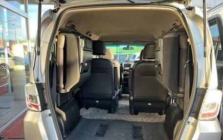 Honda Freed I, 2012 год, 782 000 рублей, 38 фотография