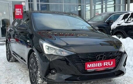 Hyundai Solaris II рестайлинг, 2022 год, 1 550 000 рублей, 4 фотография