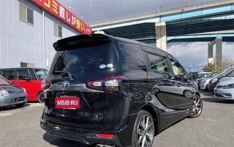 Toyota Sienta II, 2016 год, 1 100 000 рублей, 4 фотография